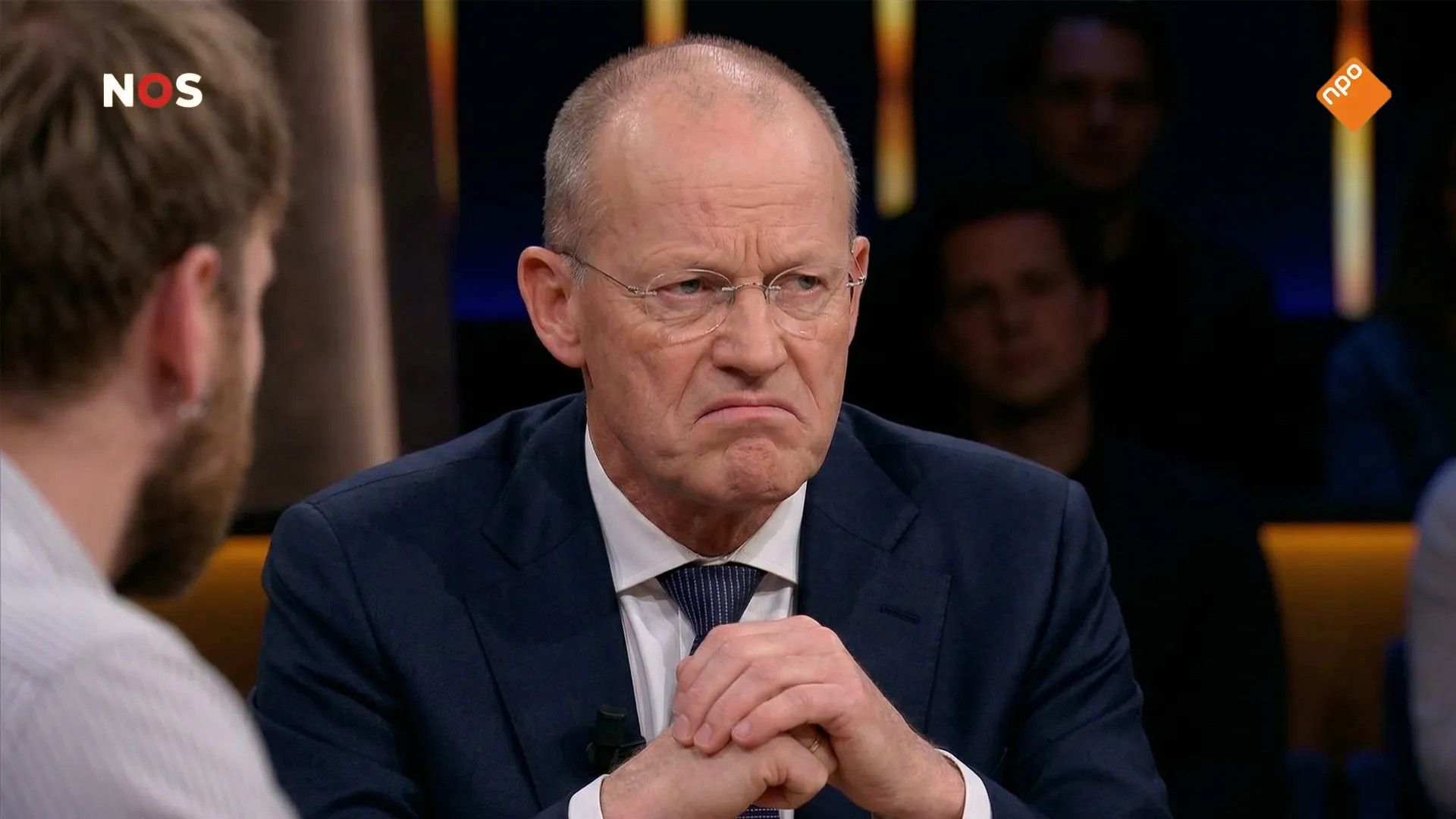 Spanningen lopen hoog op tijdens de uitzending van Op1